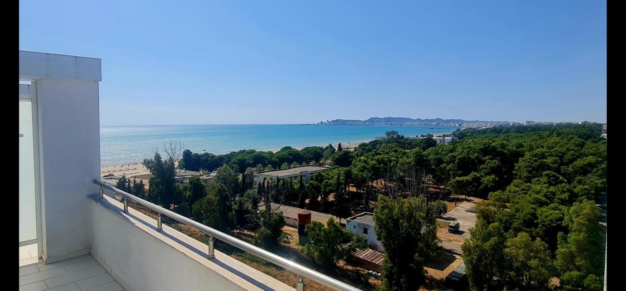Апартаменты Magnifique Duplex Avec Terrasse Et Balcon Vue A 100m De La 3 *