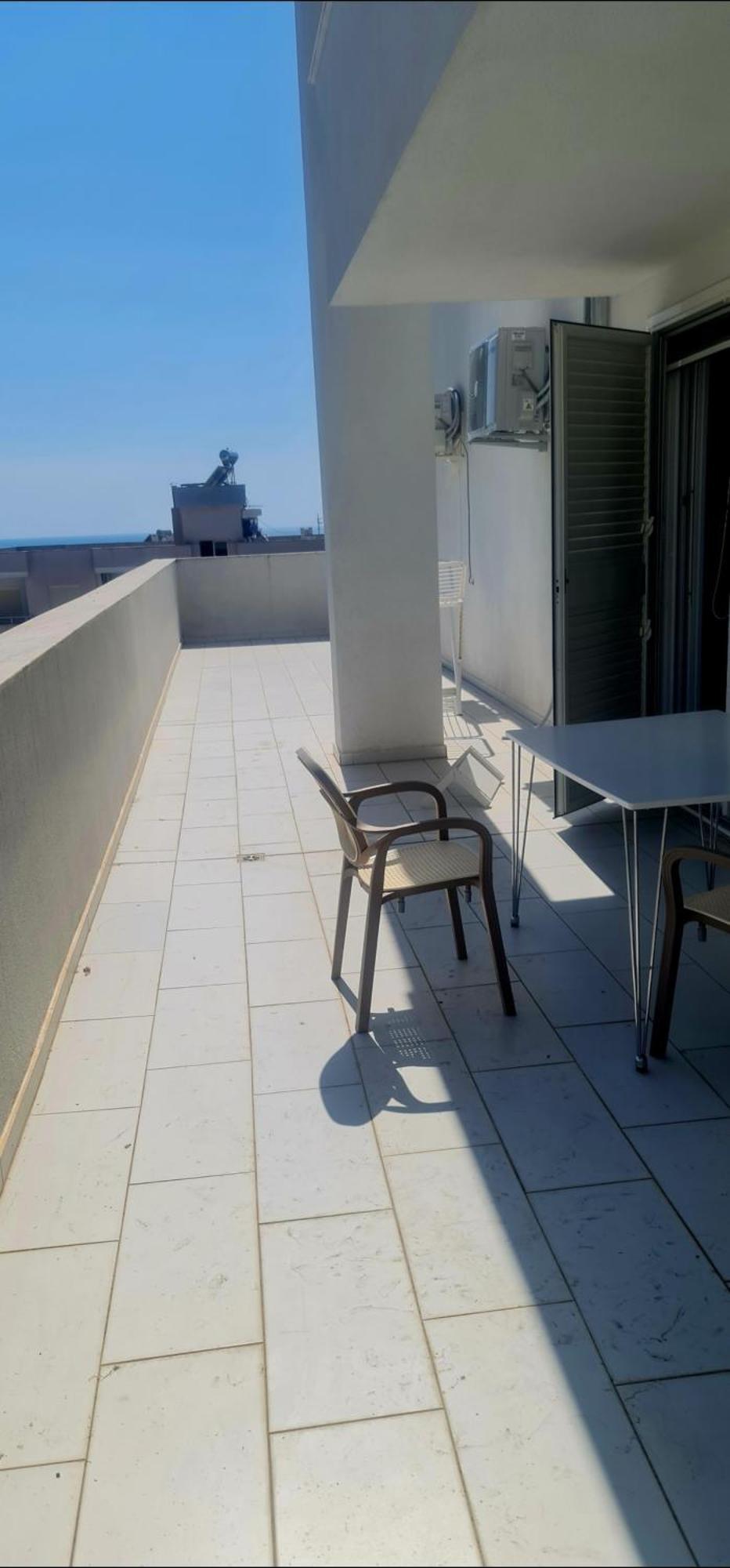 Апартаменты Magnifique Duplex Avec Terrasse Et Balcon Vue A 100m De La 3 Дуррес