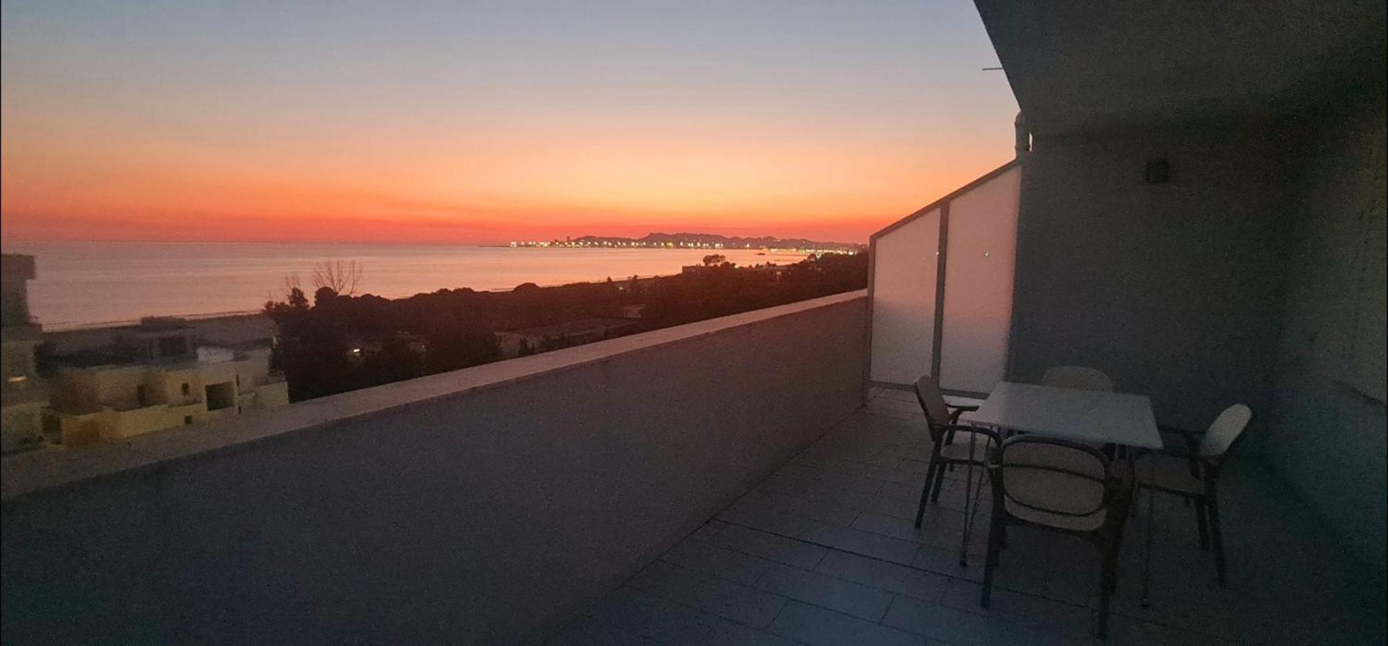 Apartment Magnifique Duplex Avec Terrasse Et Balcon Vue A 100m De La 3 *