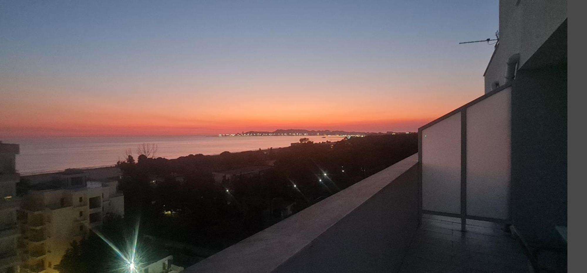 Апартаменты Magnifique Duplex Avec Terrasse Et Balcon Vue A 100m De La 3 *